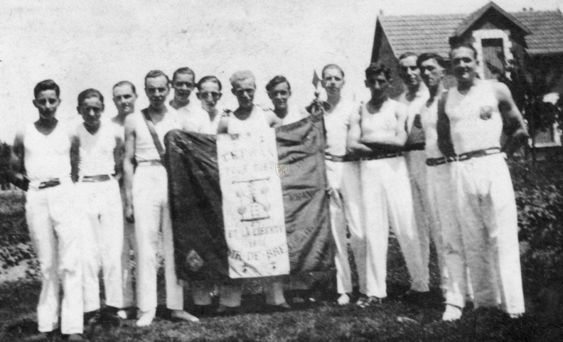1940_adultes_45600628975_o.jpg