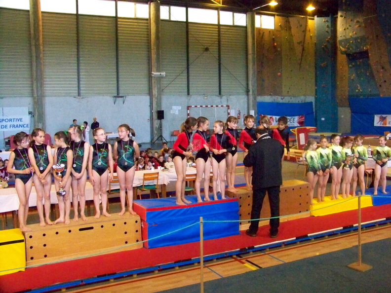2010gymf_montaigupodium_31494572157_o.jpg