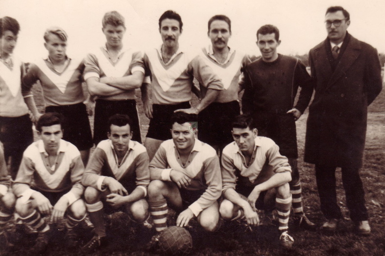 1960_equipe-seniors_46445512991_o.jpg