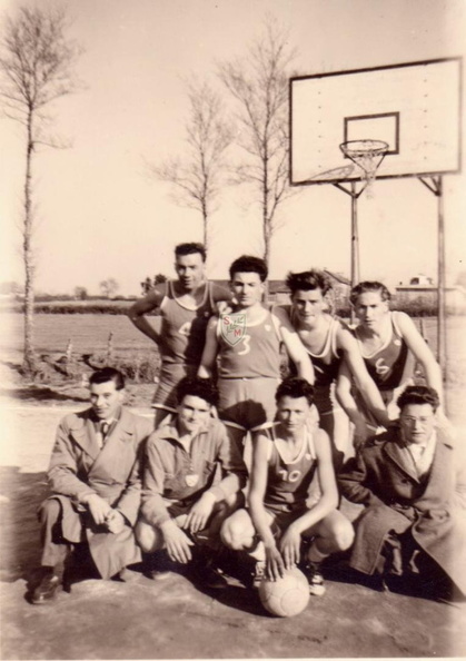 1956_Basket.jpg